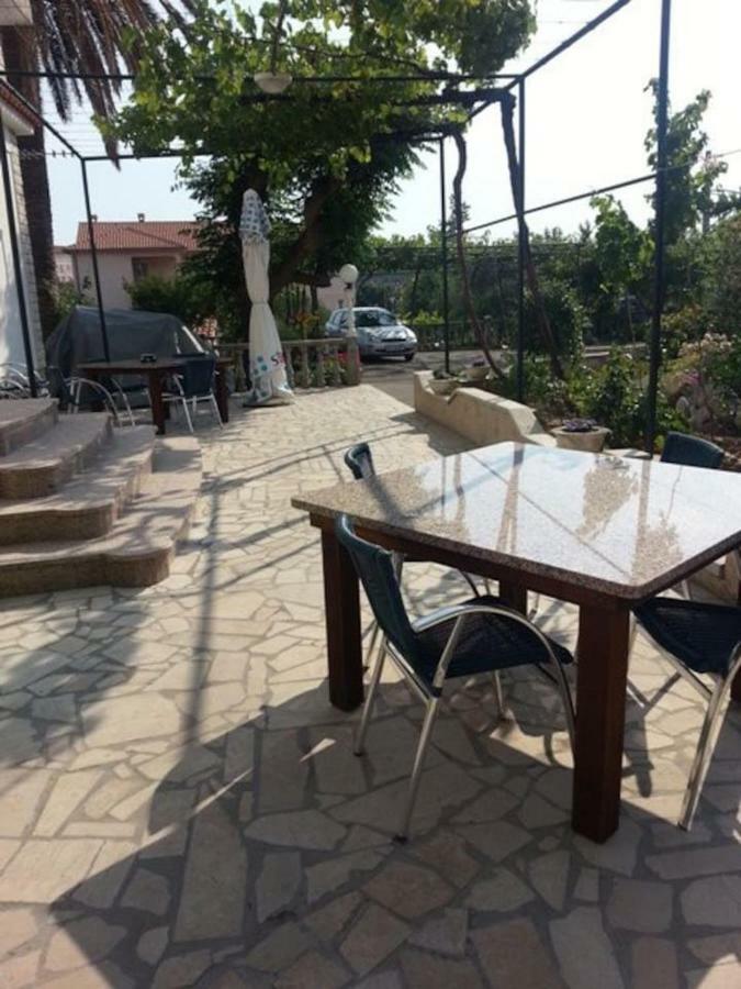 Apartman Marcela Palit Exterior foto